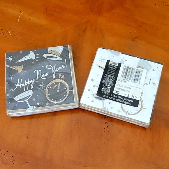 🥳NEW YEARS EVE ASSORTMENT FOR 10 PEOPLE/ -w- 60 BEVERAGE NAPKINS - Picture 6 of 6